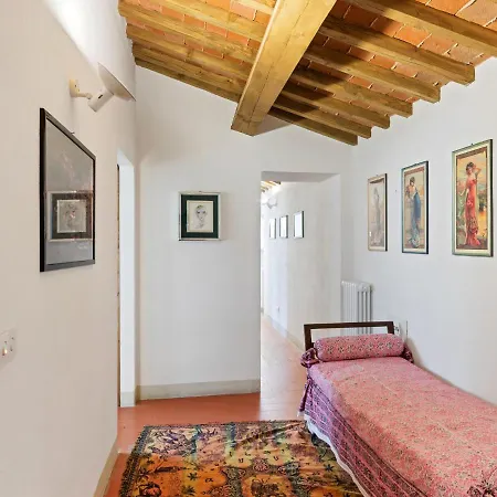Heritage Holiday In Emilia-romagna With Pool Tredozio