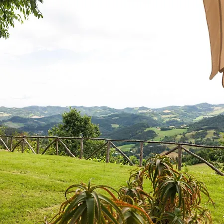 Heritage Holiday In Emilia-romagna With Pool Tredozio